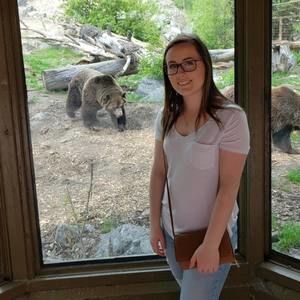 Meet your Posher, Brianne